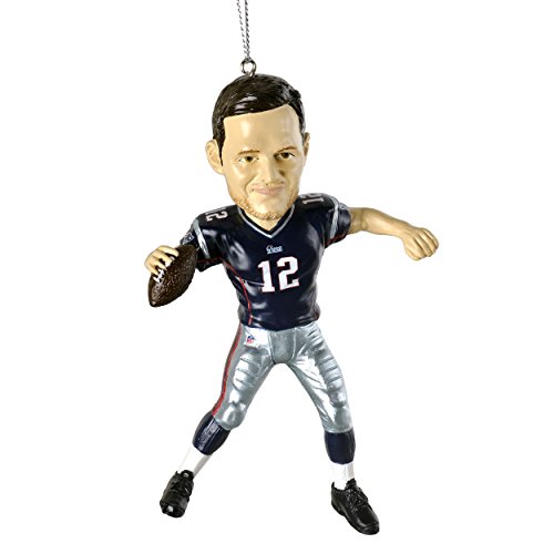 Tom Brady (New England Patriots) Forever Collectibles 4″ NFL Player Ornament