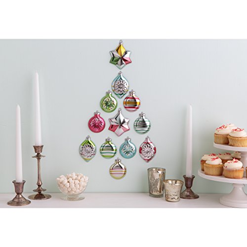 Martha Stewart Crafts 3D Ornament Removable Wall Clings