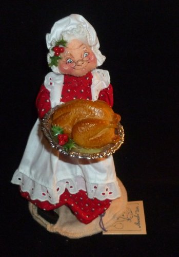 Annalee Mrs. Santa Claus Serving Turkey Christmas Ornament