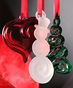 Kosta Boda 6719480 Orrefors Holly Days COLORED 2012 Ornament, Set of 3