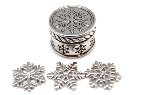 Triple Snowflake Holiday Trinket – Ganz Flowflake Wishbox and Charms