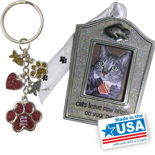 Personalized Gloria Duchin Cat Christmas Ornament and Keychain Gift Set