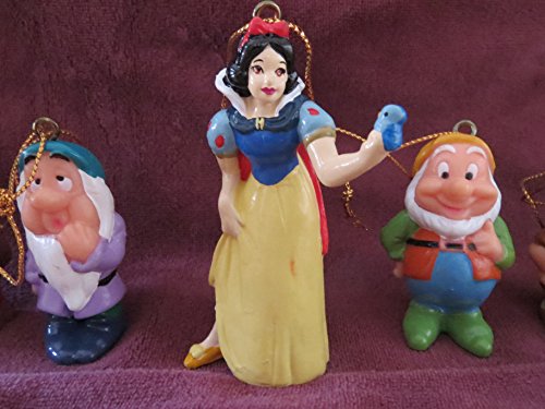 Snow White and Seven Dwarfs Ornaments Set