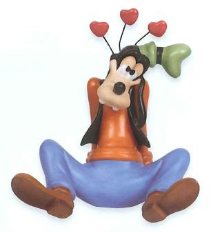 Precious Moments Figurine, Disney Goofy with Hearts
