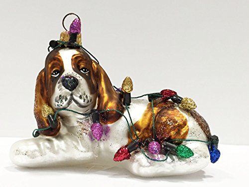 Ornaments to Remember: BASSET HOUND PUPPY (Christmas Lights) Christmas Ornament