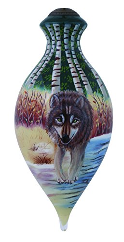 Ne’Qwa North American Wolf Ornament