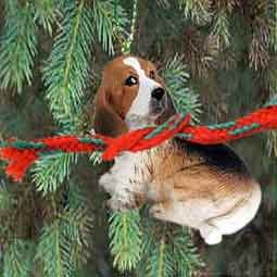 1 X Basset Hound Miniature Dog Ornament