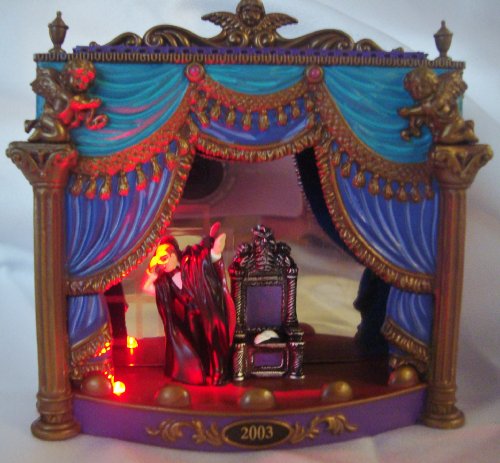 Carlton Cards The Phantom of the Opera Scene Ornament Retired – Christmas Ornament Collectible CXOR-111J