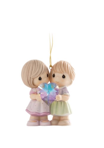 Precious Moments “It Is A Happy Heart That Holds A Friend”  Figurine