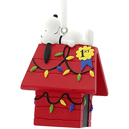 Hallmark Peanuts Snoopy on Doghouse Christmas Tree Ornament 2016