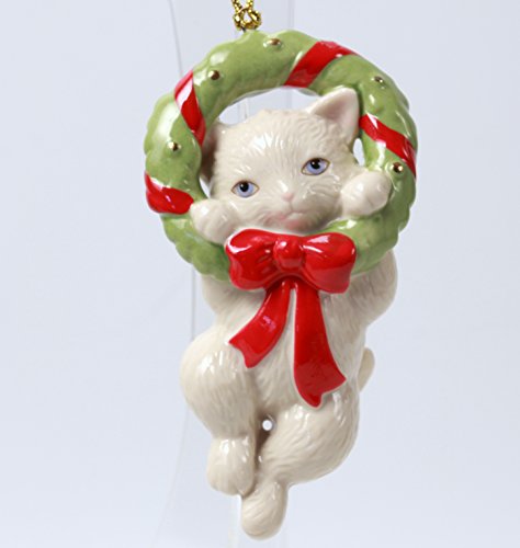 Lenox Christmas Wreath with Cat Ornament