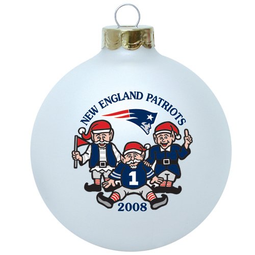 New England Patriots 2008 Santa’s Elves Round Christmas Tree Ornament