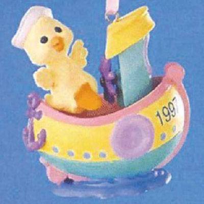 Here Comes Easter 4th in Series 1997 Easter Hallmark Ornament QEO8682