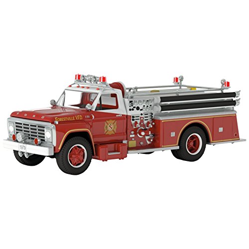 Hallmark Keepsake 2017 Fire Brigade 1979 Ford F-700 Fire Engine Dated Christmas Ornament With Light