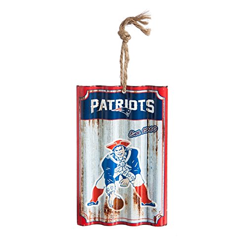 Team Sports America New England Patriots, Metal Corrugate Ornament, Set of 2