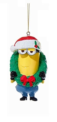 KSA 3.75″ Despicable Me Minion Kevin with Holiday Wreath Christmas Ornament